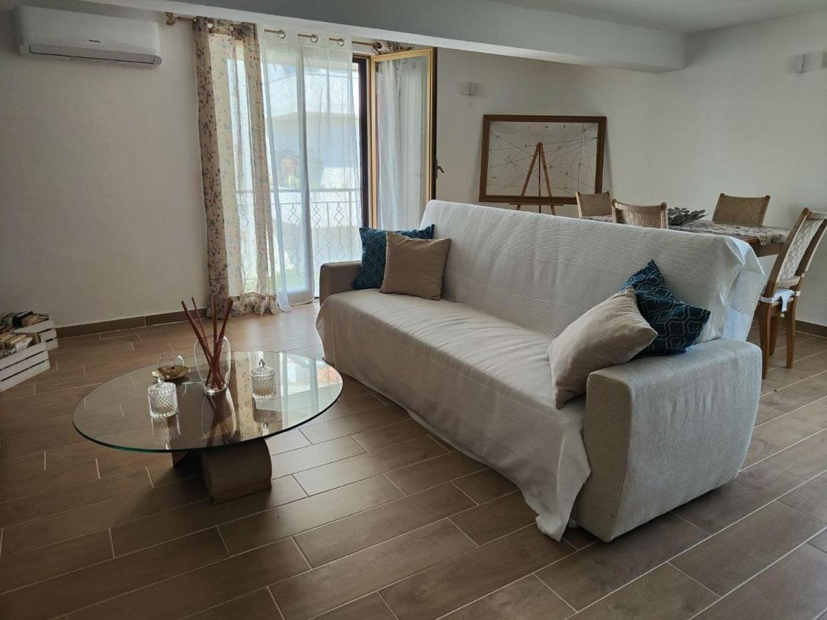 Ariosto apartment Mondragone Exterior foto