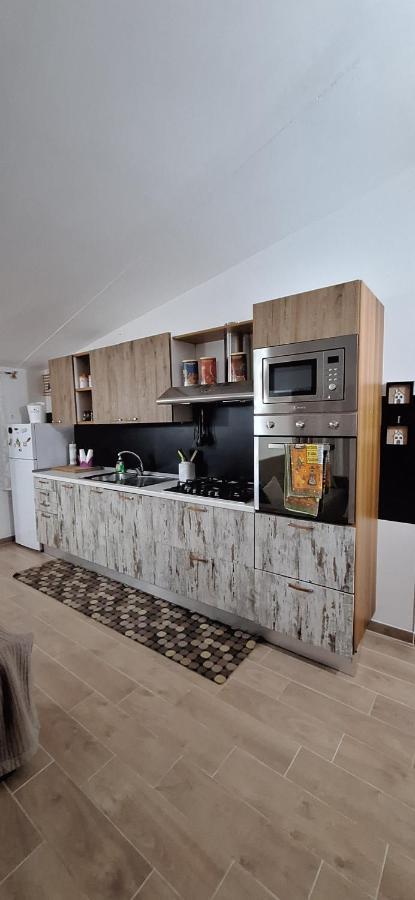 Ariosto apartment Mondragone Exterior foto
